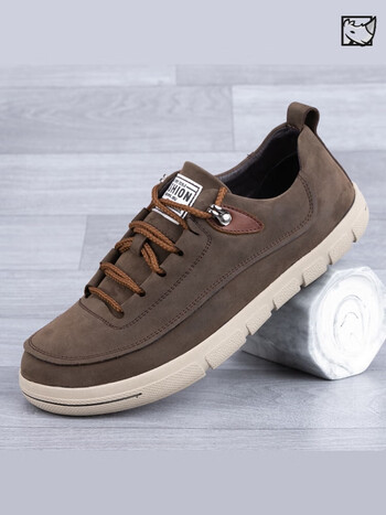 犀牛品尚春季新款男士休闲皮鞋板鞋款软皮软底头层牛皮男鞋运动登山鞋