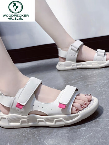 啄木鸟大东凉鞋女2024年夏新款学生平底百搭轻便软底防滑休闲运动沙滩