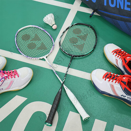 尤尼克斯（YONEX）日本羽毛球拍nf111碳素疾光111男...