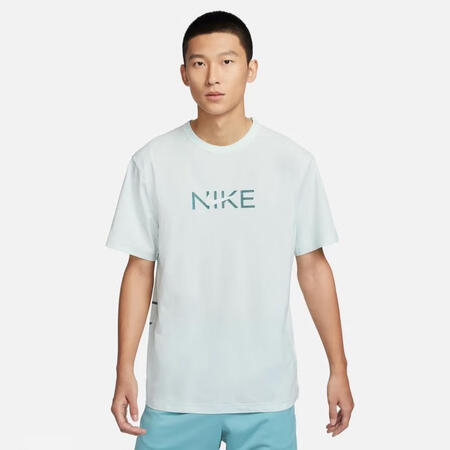 耐克（NIKE）男款夏季新款速干防晒运动短袖T恤浅绿白黑多色...