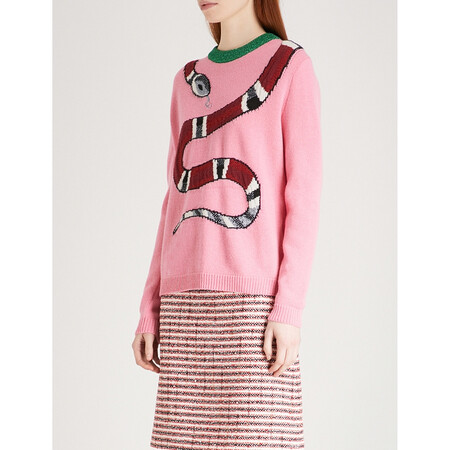 古驰(gucci)奢侈品女装 2550583642 蛇纹刺绣金属感羊毛套头衫 pink