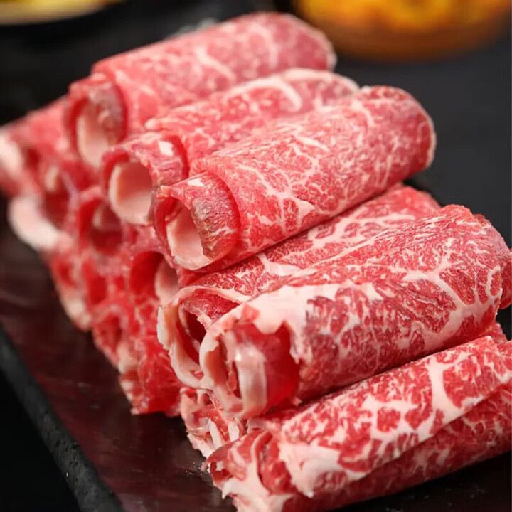 安格斯M5肥牛片谷饲原切肥牛卷新鲜雪花牛肉火锅菜品 安格斯M...
