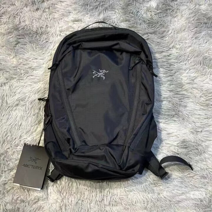 26L新款大容量时尚户外双肩包跑步登山防水背包 2025年新款银标全网热销