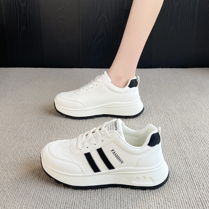 18ֱŮϷȻҿʼϲ˶Ѷ?APP뿴