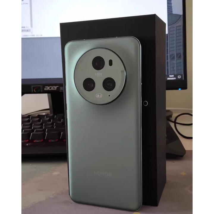 荣耀Magic5 Pro 旗舰5G第二代骁龙8鹰眼相机手机magic5pro 苔原绿 标准版含充电器16GB+512GB