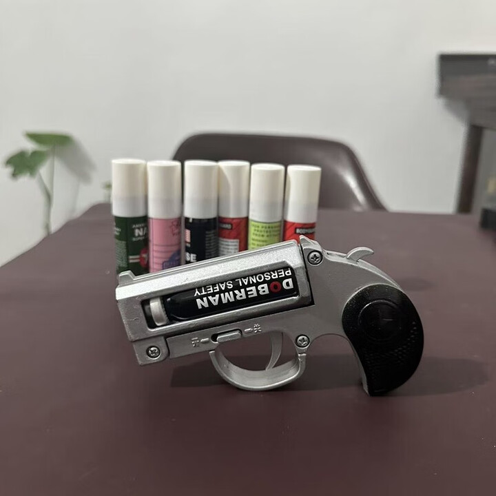 户外车载防卫随身便携式防身装备器材工具黑科技安全用品武器 金属把手一个（含四个辣罐）