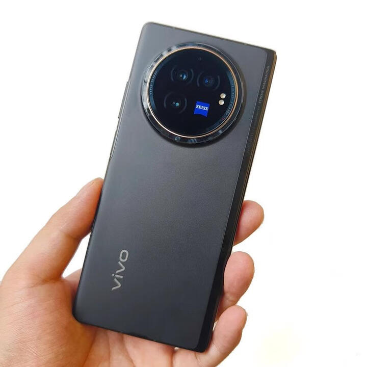 vivoX Fold3默默折叠屏手机橘子 轻羽白 标准版含充电器12GB+256GB