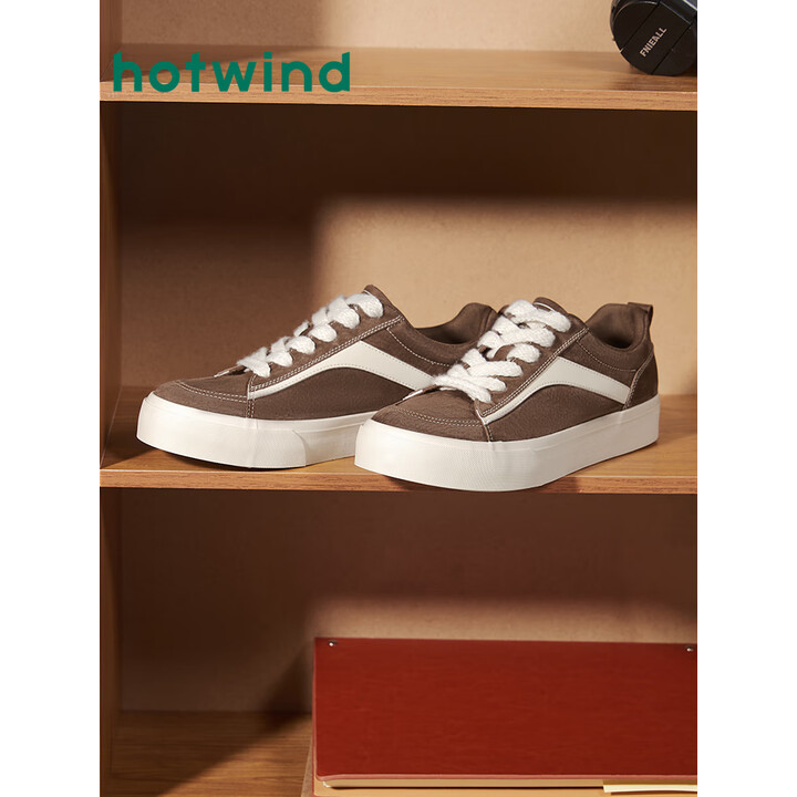 鞋靴>流行男鞋>男士休闲鞋>男士板鞋>热风