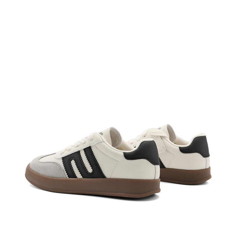 百丽童鞋复古舒适徳训鞋2023秋季新商场同款百搭休闲板鞋26050C83 米白 35