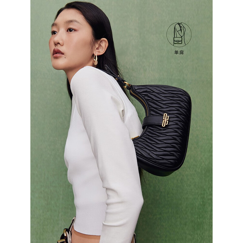 百丽包包2023秋新气质优雅褶皱单肩腋下包X9162CX3预售 黑色 F
