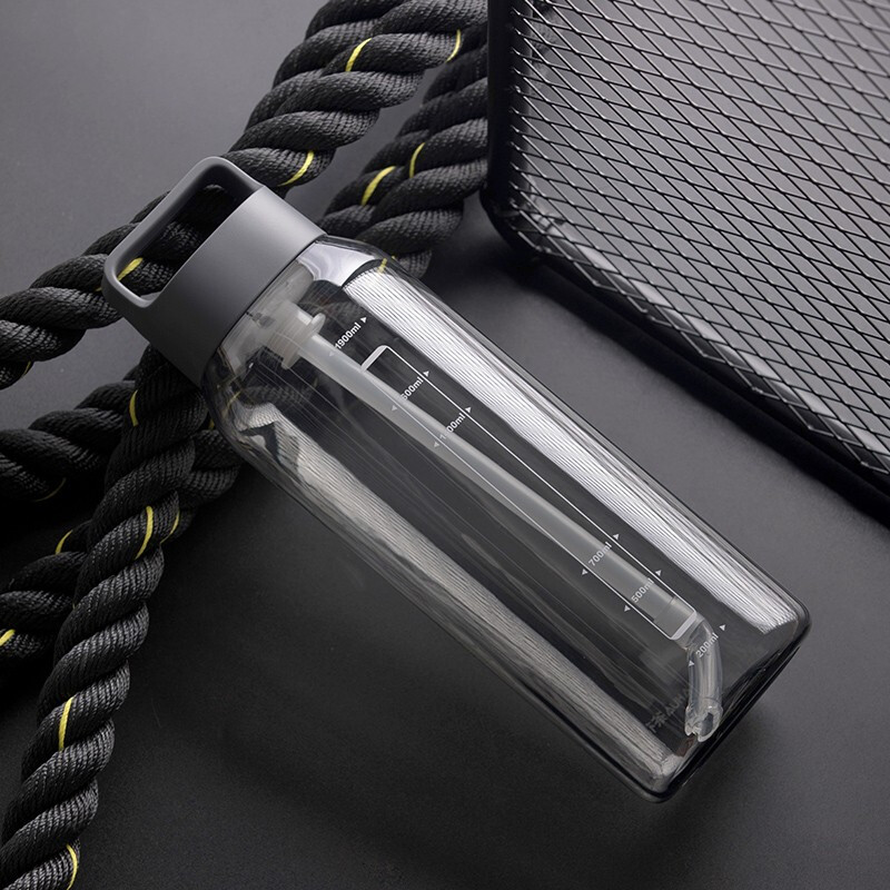 茶花劲派大容量运动水杯男女塑料便携水壶健身夏天耐高温水瓶夏季杯子 【深蓝色1800ML】劲派大容量水杯