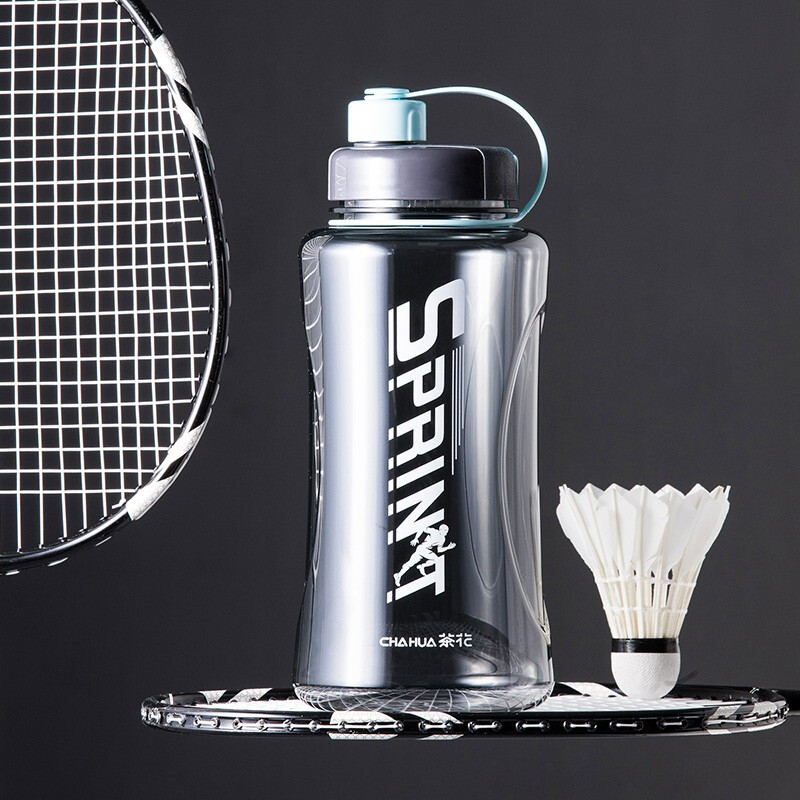 茶花夏超大容量塑料水杯男便携水瓶杯户外运动大号水壶女1200茶隔 【1200ml】红色