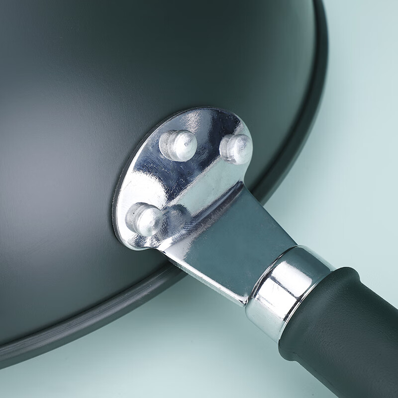 艾逸瑶选瓦尔加斯复古绿不粘炒锅32CM CJ-21009