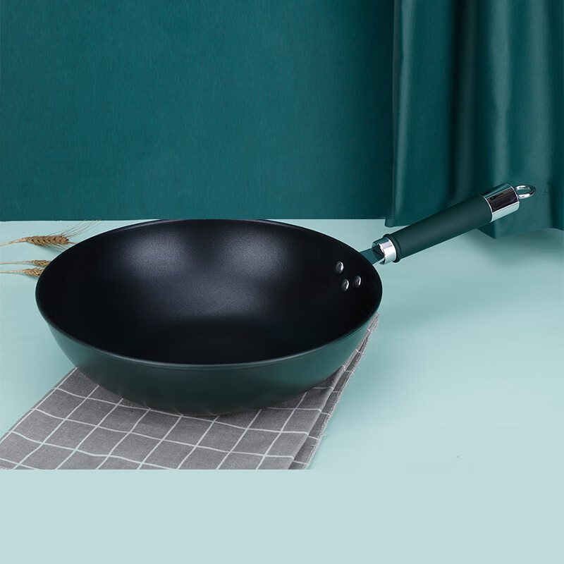 艾逸瑶选瓦尔加斯复古绿不粘炒锅32CM CJ-21009