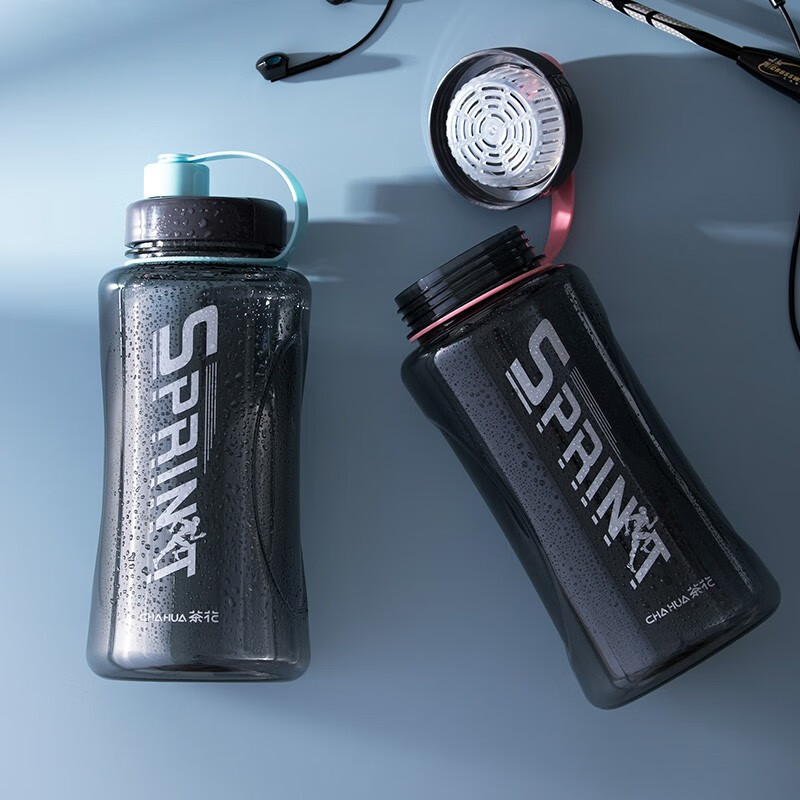 茶花夏超大容量塑料水杯男便携水瓶杯户外运动大号水壶女1200茶隔 【1200ml】红色