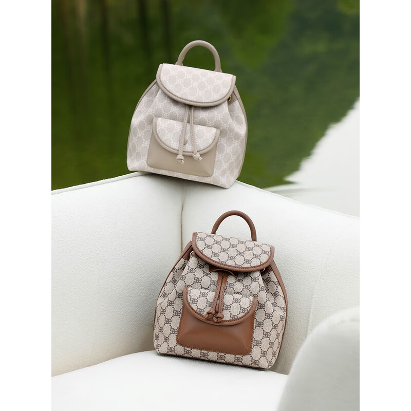 百丽包包女2023夏季新款时尚复古质感印花大容量通勤双肩包X9120BX3 啡色 F