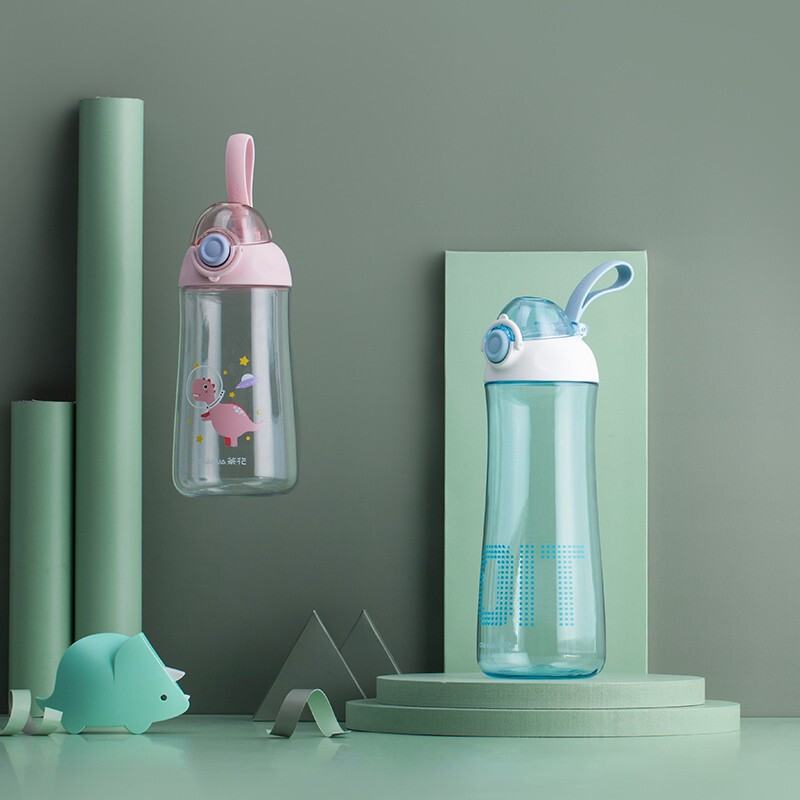 茶花塑料水杯运动旅行便携简约水壶学生弹盖优孚随行杯 【儿童款361004】绿色530ml 1个装