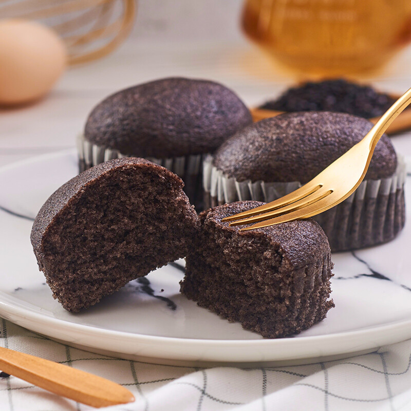 来伊份蒸黑米蛋糕240g*2营养早餐食品粗粮面包糕点点心来一份 *3件