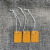 现货PVC塑料防水空白弹力绳价格吊卡标价签100套 PVC桔色弹力绳2X3吊牌=100套