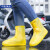 防雨防汛硅胶雨鞋套男女加厚防滑耐磨学生便携式雨靴仿硅胶水鞋套 纽扣款-中筒黄色 S30-33码