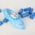 者也（ZYE）一次性PE鞋套 雨天防脏 样板房机房脚套防水防尘塑料鞋套结实耐用鞋罩 标准款（100只）2包起订