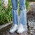 一次性雨鞋鞋套下雨天防水防滑透明脚套室外塑料加厚耐磨防雨神器 20只10透明+10蓝色长筒加厚耐磨 均码