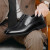 查克勒恩（CHAKELEEN）男鞋经典时尚布洛克手工擦色皮鞋欧式复古头层牛皮男士商务正装鞋 CKLE8W809黑色常规版 38