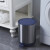 庄太太【蓝色】圆桶形北欧不锈钢垃圾桶脚踏式有盖厨房客厅创意垃圾篓