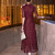 首尚格释（SUSONGETH）喜婆婆婚宴装2024年夏季新款时尚气质优雅修身显瘦红色蕾丝连衣裙 酒红色 M