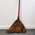 棕扫把 单位：个棕扫把长度：100cm；宽度：50cm；材质：木柄棕榈单位：把