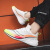 XTEP春夏新品马拉松跑步鞋透气网布减震情侣款 白红绿 36