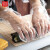 一次性手套薄膜小龙虾PVC丁腈乳胶橡胶餐饮厨房实验室防护 PE薄膜手套（加厚款） 100只/包 L