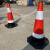 橡胶路障锥路锥雪糕桶禁止停车警示牌桩反光塑料交通筒锥桶方锥形 红白链条(10米)