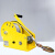 穆运 手动绞盘双向自锁式手摇卷扬牵引葫芦小型绞车升降吊机起重机 黄色 2600磅10米（吊500kg） 