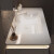寅森 法式简约陶瓷一体盆浴室柜组合橡木烤漆洗漱台侧格洗手洗脸盆柜 白色+智能镜柜 70CM