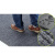者也 双条纹地垫 PVC防滑胶底任意裁剪高密绒布吸水性强通道地毯垫 0.9*15m 灰色
