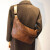 酷奇袋鼠（KUQIDAISHU）休闲单肩包男2024新款斜挎包男包运动饺子包女大容量挎包通勤包 深棕色