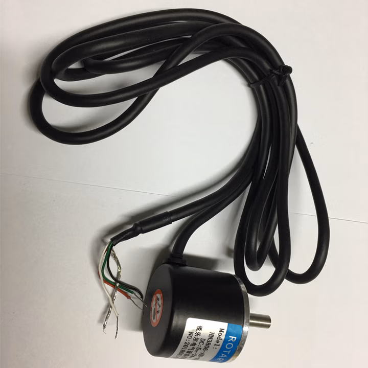 增量式光电旋转编码器实心轴AB相100/200/360/400/600/1000