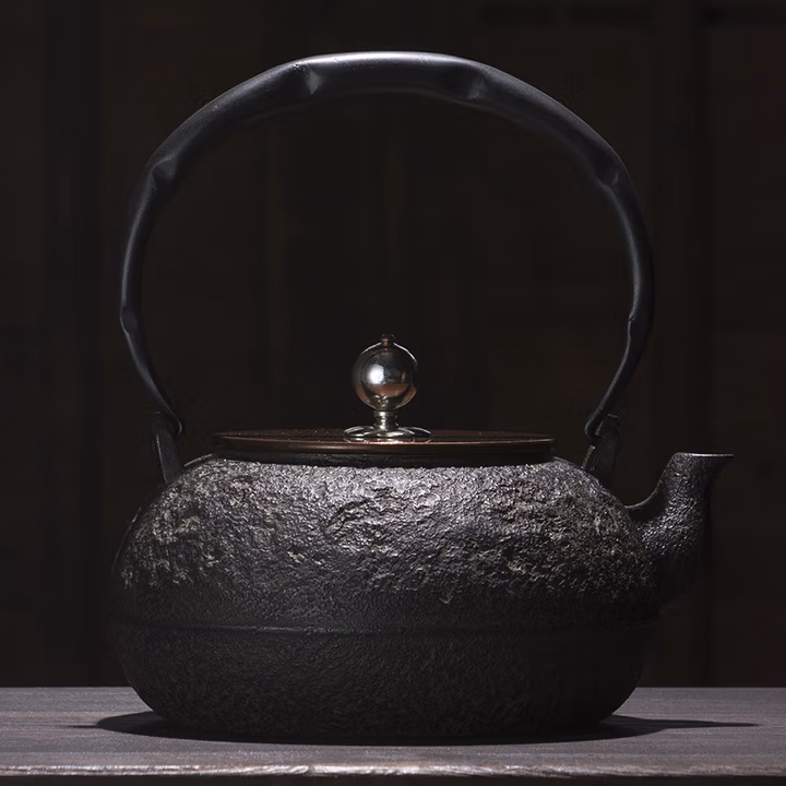 日本进口 鶴壽堂 45岩肌 纯手工无涂层铸铁茶壶 800mL Plus会员凑单折后¥464.3