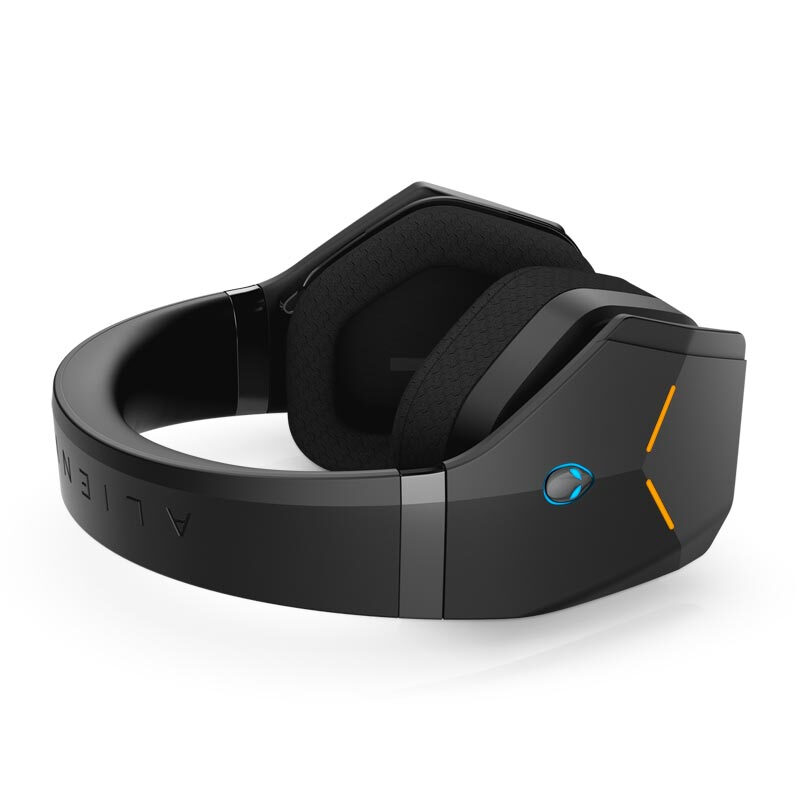 外星人aw988头戴式游戏耳机送男朋友很酷的吃鸡礼物