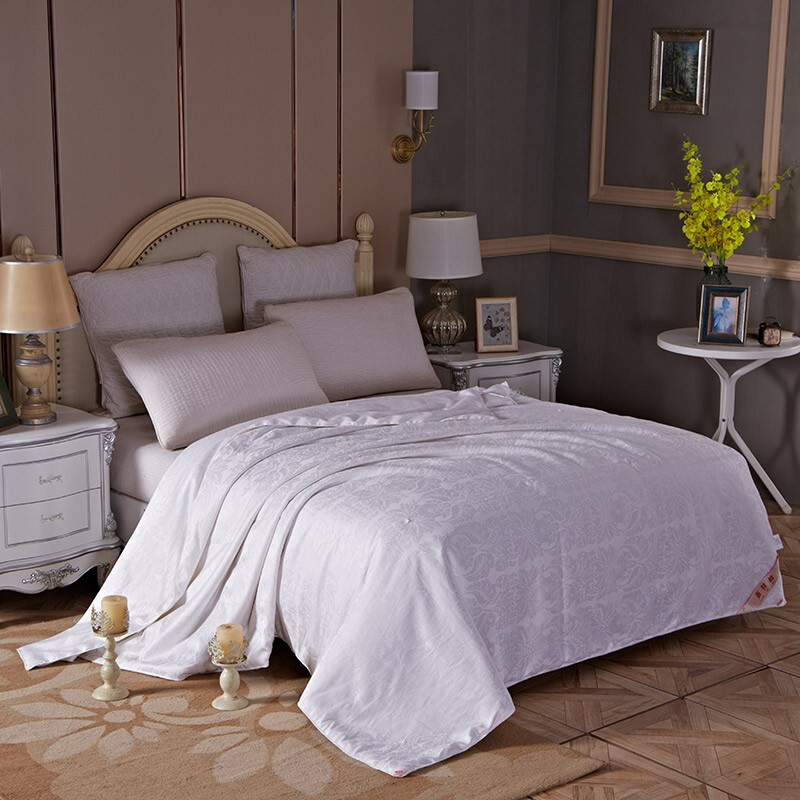 美国花雨伞家纺 典雅蚕丝被被芯双人被芯200*230床上用品被芯 典雅