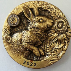 上海銮诚 上海造币厂 朱熙华高浮雕生肖80毫米大铜章 黄铜纪念章 2023年高浮雕兔年朱兔大铜章