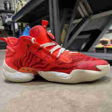 阿迪达斯 （adidas）男鞋夏季新款利拉德7代场上运动鞋实战透气篮球鞋 IF2165橘红色新年款 40