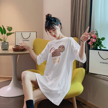 孕妇装夏装时尚潮妈哺乳外出短袖T恤春夏季上衣中长款外穿孕妇裙夏天大码孕妈装宽松舒适孕妇连衣裙子新款 白色普通款 M