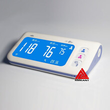 乐心电子血压计i8 家用上臂式 血压测量仪语音播报 WiFi远程传输 支持微信语音对讲血压仪QX