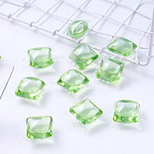 香味网红洗衣凝珠持久留香高度浓缩型快捷洗衣服洗衣球去污亮色杀菌球珠浓缩香味衣物除螨家庭清洁洗衣液 【绿色】清新果香味 60颗装【持久留香+洗不净包退】