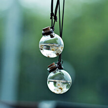 极度空间 汽车挂件车载香水瓶挂件文艺小清新白色星菊吊坠装饰品后视镜挂饰 送精油香水A-21