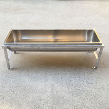 羊料槽牛羊饮水槽牛食槽饲料槽子塑胶牛羊用喂料槽采食槽养殖设备 1米不锈钢羊槽+支架