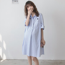 欣柏纶 孕妇装夏装时尚休闲条纹款衬衫裙潮宽松中长款潮妈外出连衣裙 蓝条纹_黑刺绣丸子头 M