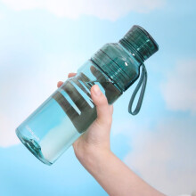乐扣乐扣 塑料杯大容量便携手拎男女士运动水简约喝水杯子学生 绿色 680ML